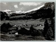 Flims Waldhaus gegen den Segnespass