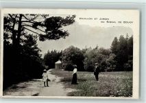 Signal-de-Bougy - Pavillon et Jardin du Signal de Bougy Spaziergänger