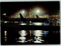 8302 Kloten - Flughafen bei Nacht