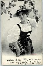 1905 - Frau Tracht