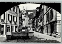 2520 La Neuveville 1964 Foto AK Hotel Denkmal Brunnen Rue du Marche