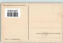 Schwyzer Trachtenfrau Jungferntracht