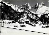 7482 Preda - am Albulapass mit Piz dellas Blais und Piz Giumels Winter
