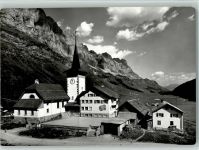 8751 Urnerboden - Kirche mit Schulhaus