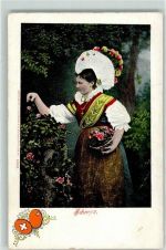 Schwyzerer Trachtenfrau