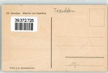 Mädchen beim anbeten der Madonna