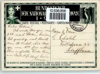 Kind sitzt auf der Schulbank - Spendenkarte für bedürftige Schweizerschulen Bundesfeier Ganzsachen Schweiz Künstlerkarte