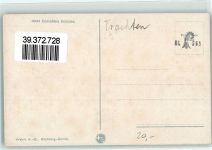 Trachtenmädchen mit Tragkorb