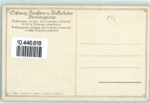 8767 Elm - Trachtenfrauen