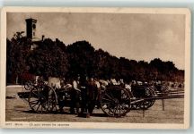 1145 Bière Gebrauchsspuren Kanonen Kaserne Park Foto AK