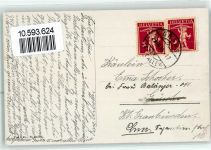 9472 Grabs - mit Kreuzbergen und hohen Häusern