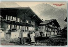 3864 Guttannen - Dorfplatz Brunnen