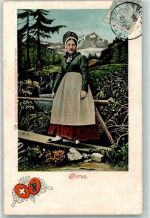 Glarner Trachtenfrau