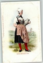 Trachtenfrau aus dem Knonauer Amt