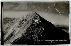 Niesen Gebrauchsspuren Fliegeraufnahme Hotel Niesen Kulm Thunersee