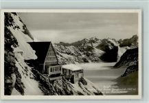 Eismeer Jungfraubahn - Berghaus und Sation Jungfraujoch Blick auf den Aletschgletscher
