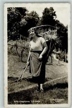 Foto AK Bäuerin Feldpost Schwere Motor-Kanonenbatterie 23