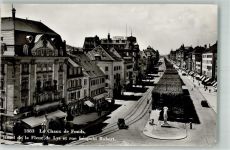 2300 La Chaux-de-Fonds 1947 Foto AK Denkmal Auto Geschäft Rue Léopold Robert