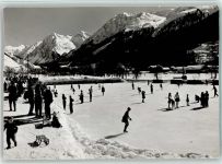7250 Klosters - Eisfeld mit Silvretta Schlittschuhläufer