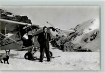 Flugzeug auf Gletscher Mutthorn Flieger