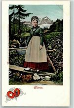 8212 Neuhausen am Rheinfall - Trachtenfrau