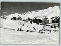 7077 Valbella - Churerjochkette Skifahrer Winter