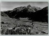 7524 Zuoz - Luftaufnahme Hotel Castell