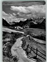 7545 Guarda - Am Weg Guarda-Bos-cha Blick gegen Bos-cha P. Lischanna und P. Pisoc