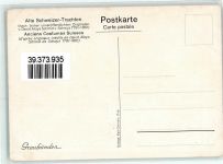 Trachtenpaar mit Jagdhund