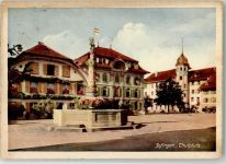 4800 Zofingen 1932 Foto AK Nikolaus-Thut-Platz mit Brunnen