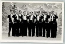 8942 Oberrieden Gebrauchsspuren Gruppe Männer Tracht Ort lt. Fotograf