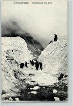 Grimsel - Bergsteiger Schneebruch im Juni