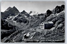 3952 Susten - Sustlihütte gegen Passhöhe mit Sustenhorn und Gwächtenhorn