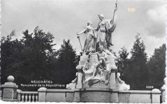 1963 - Neuchatel, Kanton Neuenburg, Schweiz, Monument de la Republique, Skulpturen,Perrochert AKU1