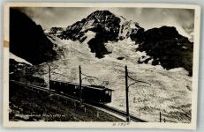 Jungfraubahn 1934 Winter Zahnradbahn Jungfraubahn mit Mönch