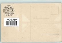 Werbung - Chocolat Klaus - Bäuerin beim Hühner füttern AK Klaus Schokolade