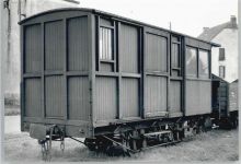 1000 Lausanne Losanna - ausrangierter Eisenbahnwaggon