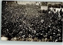 2300 La Chaux-de-Fonds Foto AK Versammlung Ort lt. Fotograf