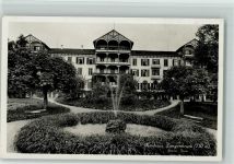 4438 Langenbruck - Kurhaus Langenbruck Garten mit Wasserfontaine