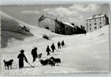 Hospiz Großer Sankt Bernhard Pass - Arrivee d une Caravane hiver