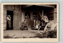 2400 Le Locle - Bauernfamilie vor dem Haus Werbung Chocolat Klaus