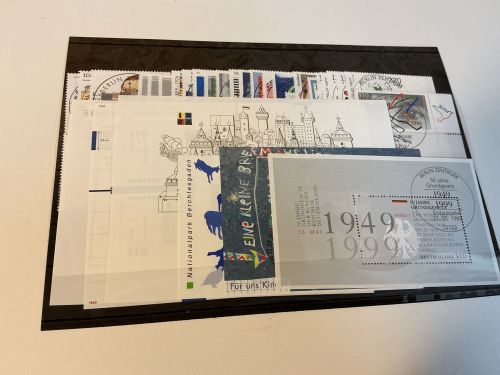 Bund Jahrgang 1999 gestempelt komplett