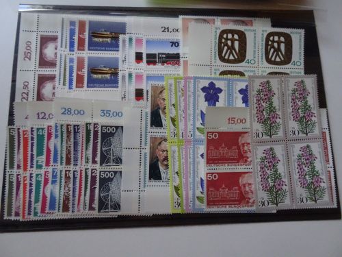 Berlin Jahrgang 1975 Viererblock postfrisch komplett