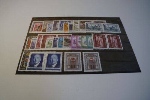 Österreich Jahrgang 1973 postfrisch waagrechte Paare