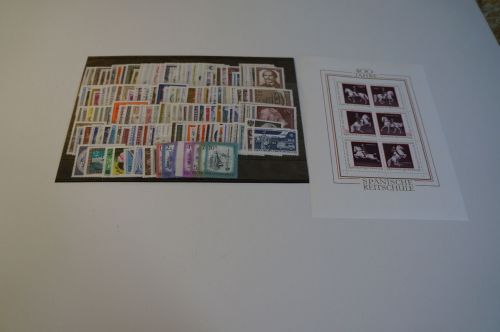 Österreich postfrischer Jahrgang 1970-74 komplett