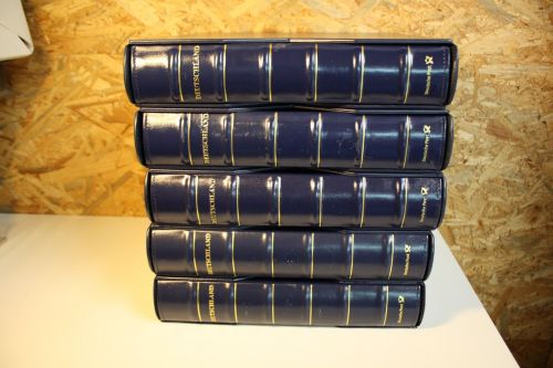 5 Dt. Post / Leuchtturm Ringbinder mit Schuber blau Deutschland Plus 13 Ring