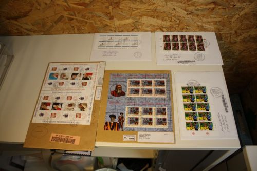 Vatikan 5 gelaufene Belege mit Kleinbogen