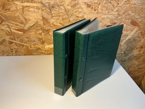 2 Kobra ETB Alben in grün mit Hüllen in weiß