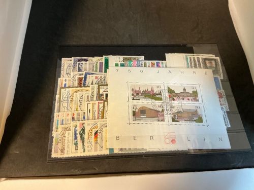 Berlin Jahrgang 1985-1990 gestempelt komplett