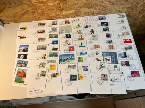 Bund Jahrgang 1999 FDC fast komplett